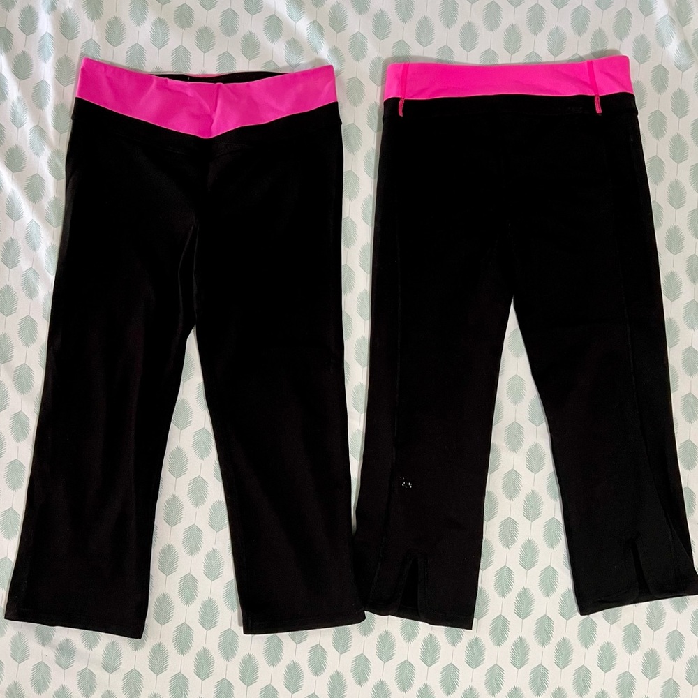 2 pairs - Victoria's Secret VSX Sport Supermodel Capri size S